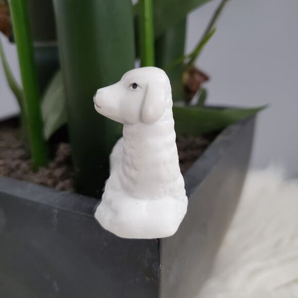 Lying Sheep Black White Small Figurine - Picture 4 of 6